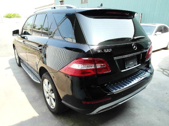 Benz 賓士 ML350 3.0 照片10