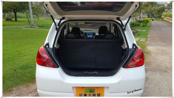 NISSAN TIIDA 照片5