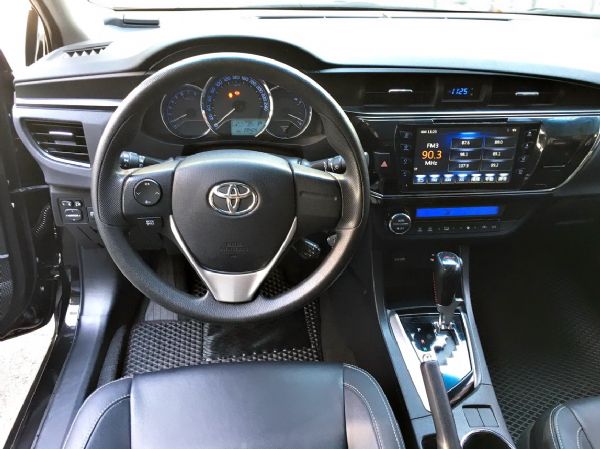 2014年 Corolla Altis 照片5