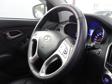 Hyundai 現代  IX35 2.0 照片3