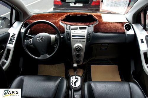 2007 YARIS 黑色小鴨 照片5