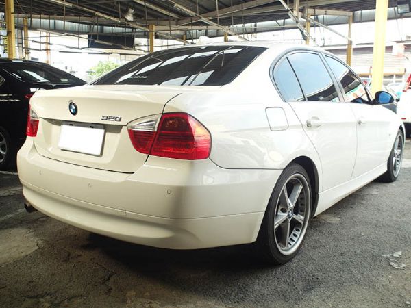 320i E90型總代理O元交車~全額貸 照片6