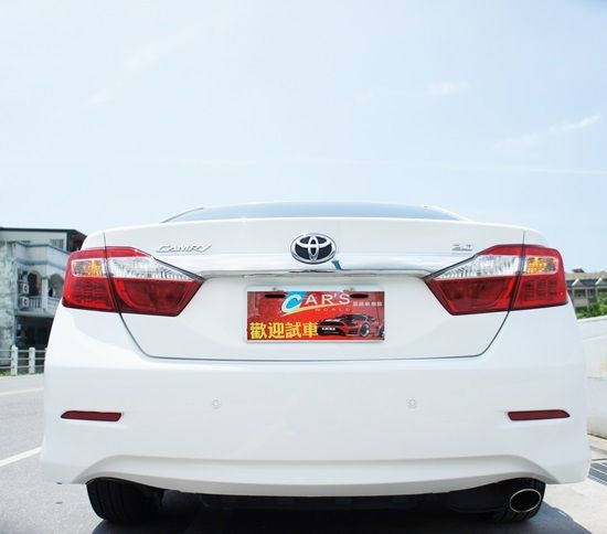 2013年 CAMRY 白色高級房車省油 照片4