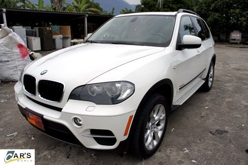 2011年 X5 一手車車況好里程少 照片2