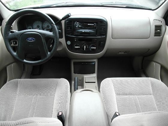 Ford 福特 Escape 2.0 照片2