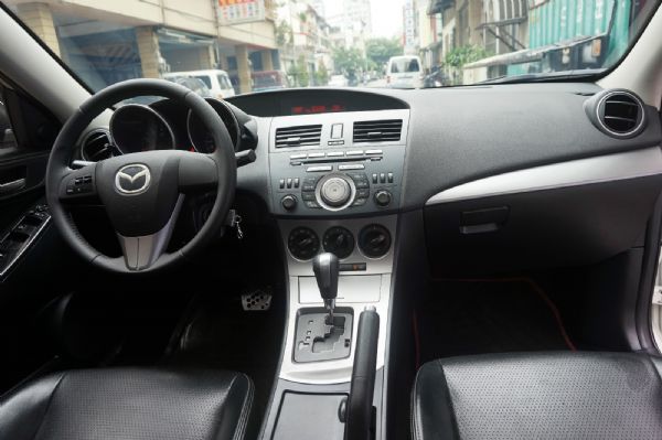 2011 mazda3 1.5L 照片4