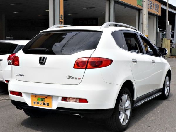 SUV 2.2 免保人可全貸可超貸 照片4