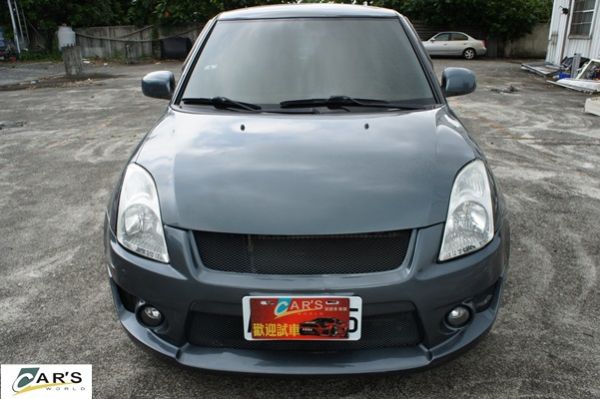 2006年 SWIFT  耐看鐵灰小車 照片1