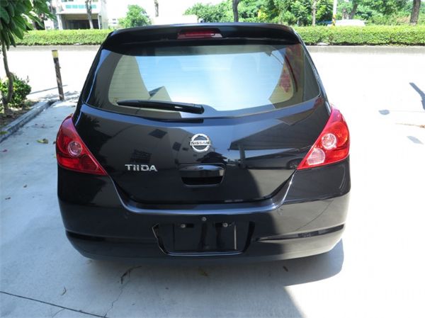 2010年 Nissan日產 TIIDA 照片9