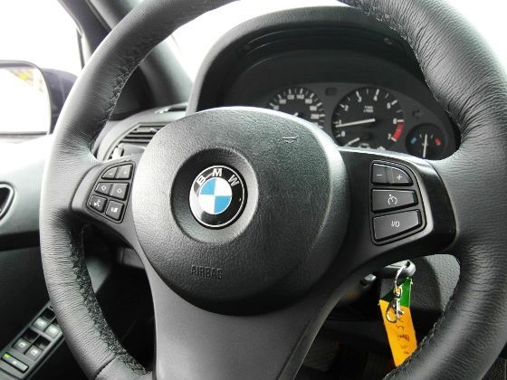 BMW 寶馬 X5 3.0黑 HID 照片3