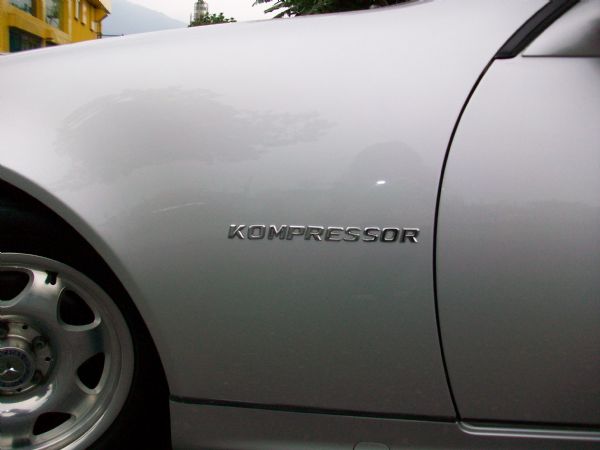 2004年 SLK200 雙門超豪華跑車 照片3
