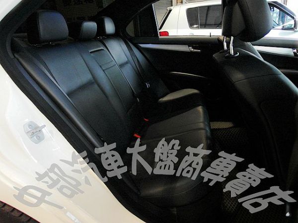 2010年 賓士 C300 白 80萬 照片3