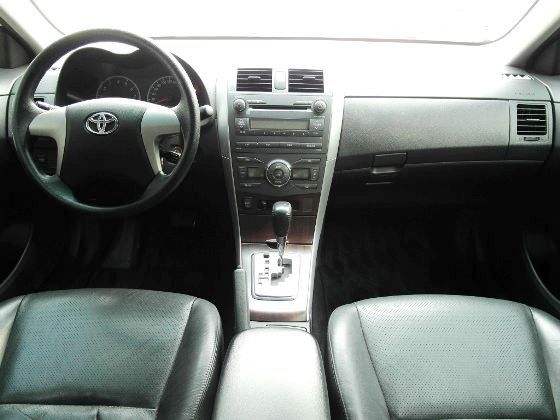 Toyota 豐田 Altis 1.8白 照片2