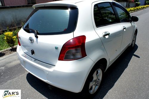 2008年 YARIS 省油耐用的小車 照片3