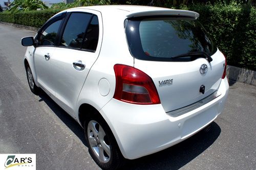 2008年 YARIS 省油耐用的小車 照片3