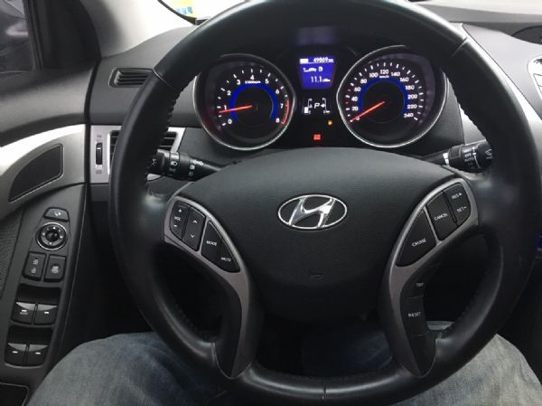 2013年Elantra GLS版 頂配 照片8