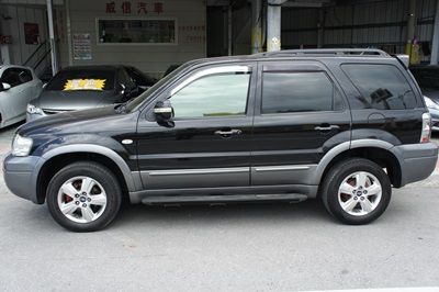 2005 ESCAPE 優質代步休旅車 照片2