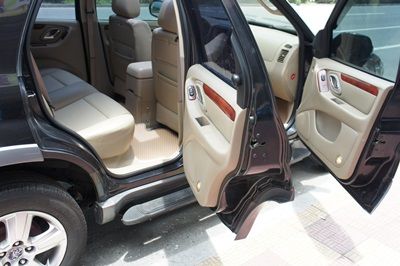 2005 ESCAPE 優質代步休旅車 照片7