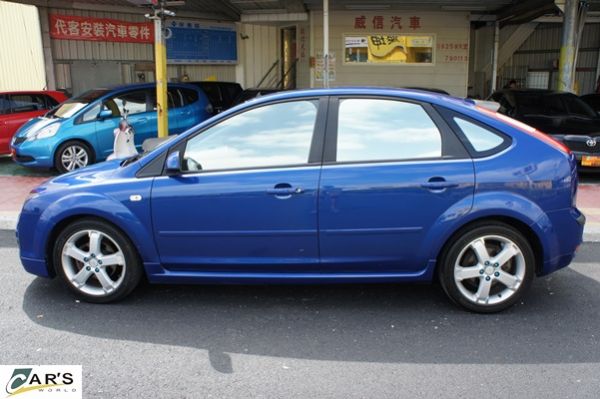 2005 FOCUS 精品加裝外觀馬力強 照片3