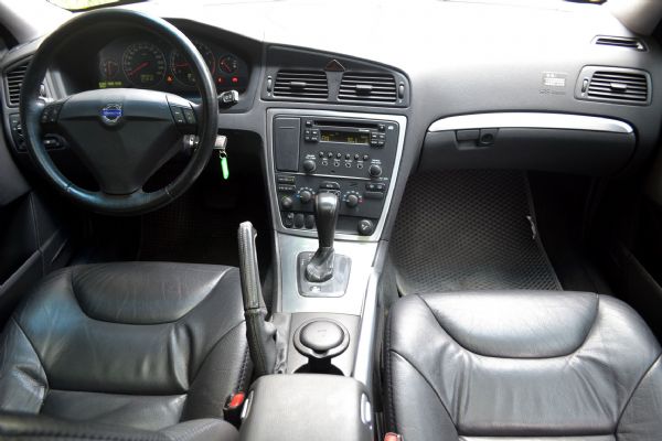 AWD XC70 2.5  照片3