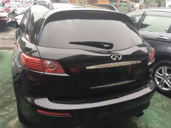 INFINITI FX SUV 最頂級  照片3