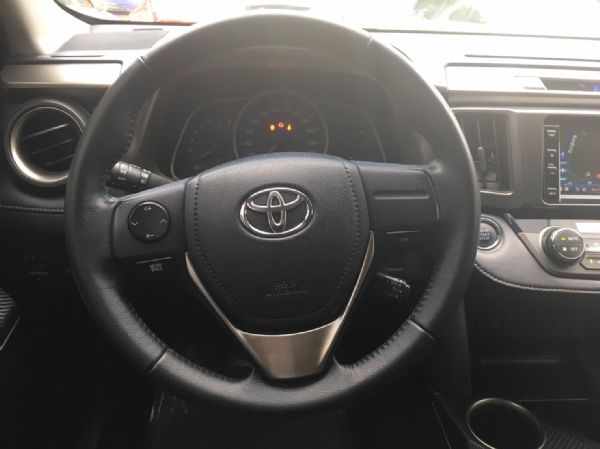 14年TOYOTA RAV4 2.5 照片10