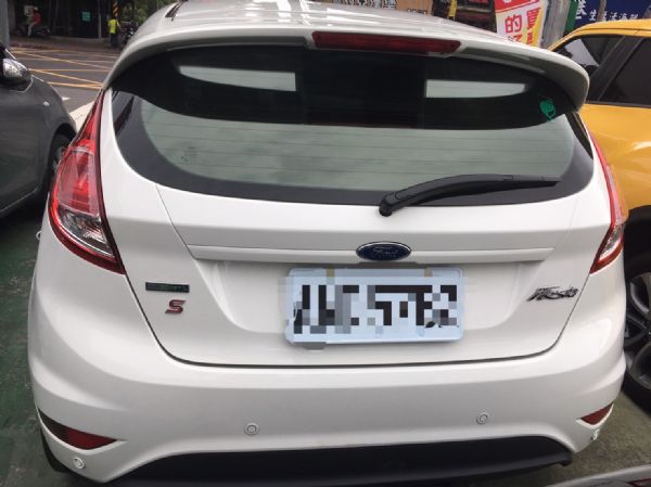 FORD FIESTA 1.0s 照片3