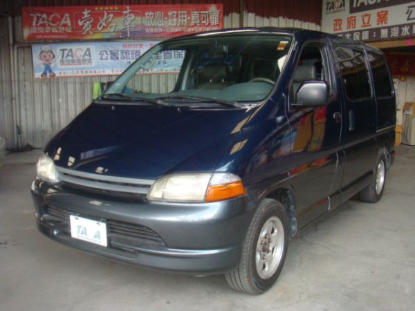 TOYOTA HIACE 照片1