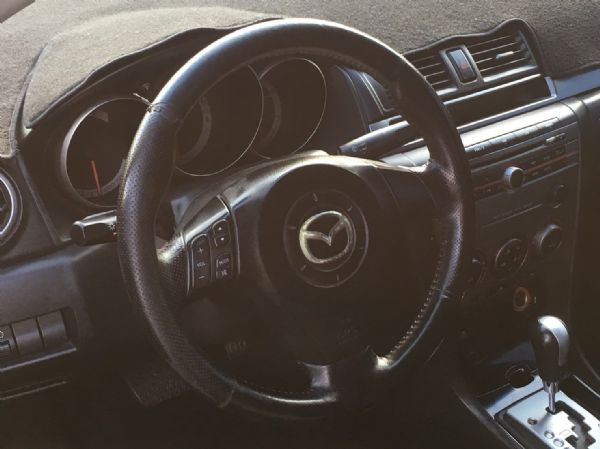 FB搜尋：麥卡汽車 Mazda3 照片4