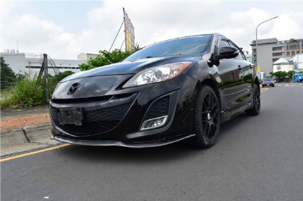 FB搜尋：麥卡汽車 Mazda3 照片1