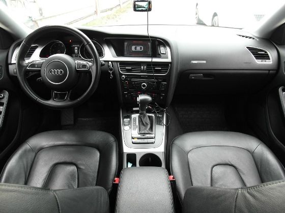 Audi 奧迪 A5 1.8T 照片2