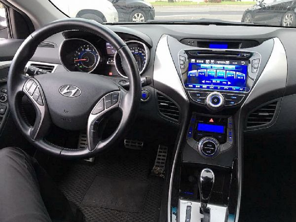 現代 ELANTRA（可全貸） 照片5