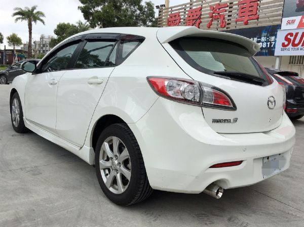 MAZDA3 一手漂亮車 照片7