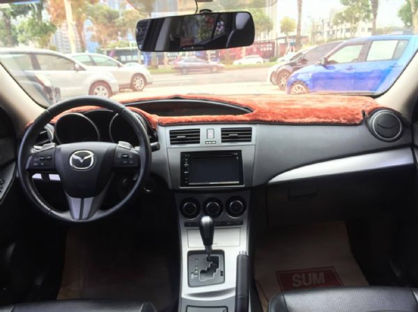 Mazda3 5D 2.0 車況綿綿 照片4