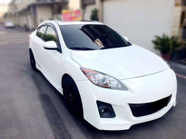 Mazda3 4D 稀有釋出 車況綿 照片1