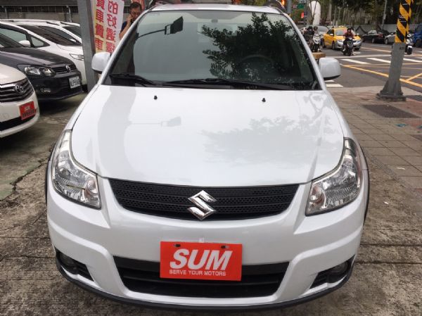 SUZUKI SX4 5D 進口五門小車 照片1