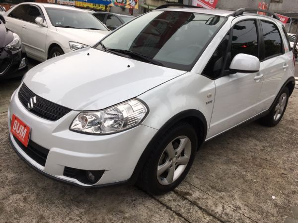 SUZUKI SX4 5D 進口五門小車 照片3