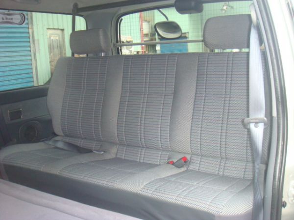 TOYOTA HIACE 照片10