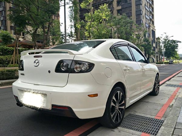 2007年小改款 頂級MAZDA3  照片3