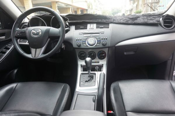 2010 mazda3 1.6L 5D 照片4