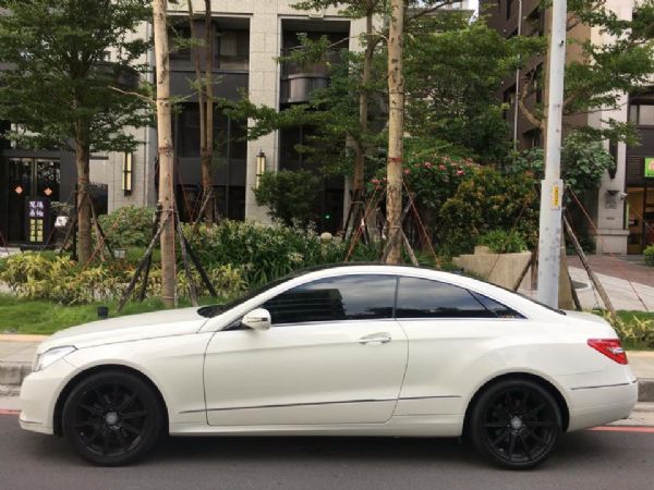 極品美車E350 COUPE AMG 照片2