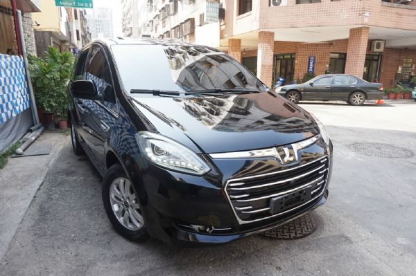  2014年Luxgen MPV   照片1