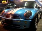 台中市2005年MINI 1.6藍白29.5萬 Mini / Cooper中古車