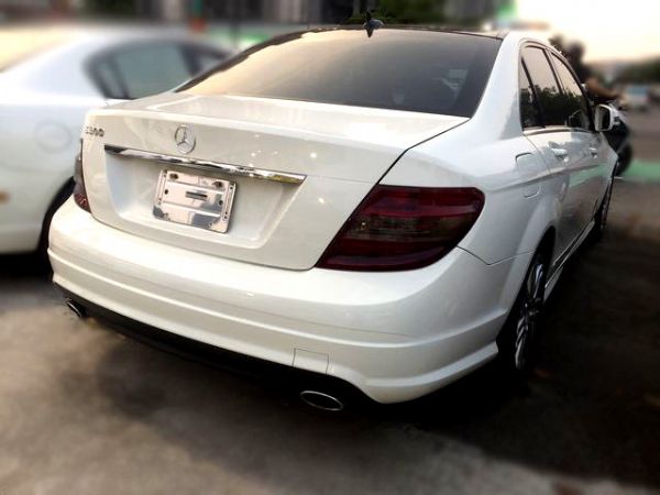 08年賓士 C300 3.0白 62萬 照片6