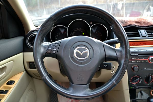 2006年MAZDA3稀有白馬1.6！ 照片7