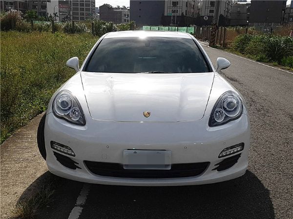 『小凱嚴選』3500交車Panamera 照片1