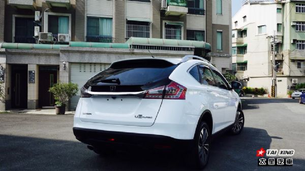 已收訂)u6僅跑2萬 電視導航倒車顯影/ 照片4
