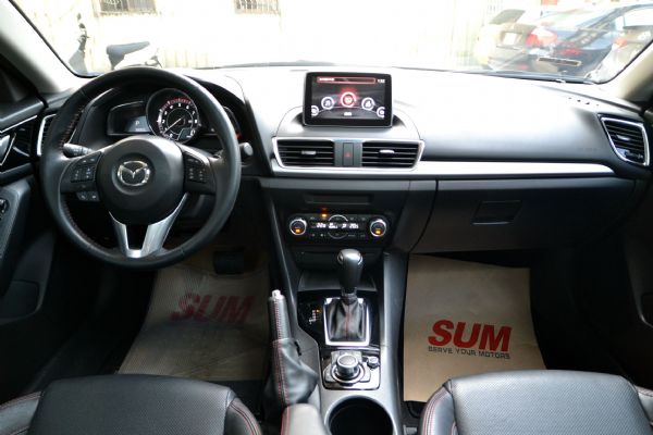 2015年魂動Mazda3 4D頂級配備 照片4