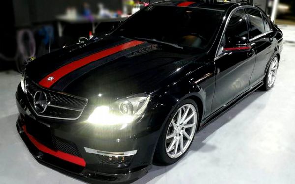 08年C300 AMG 正C63套件 照片1