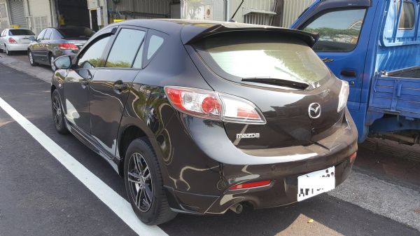 2010年 馬自達Mazda 3 5D  照片6